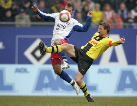 同时也在比 同时也在比