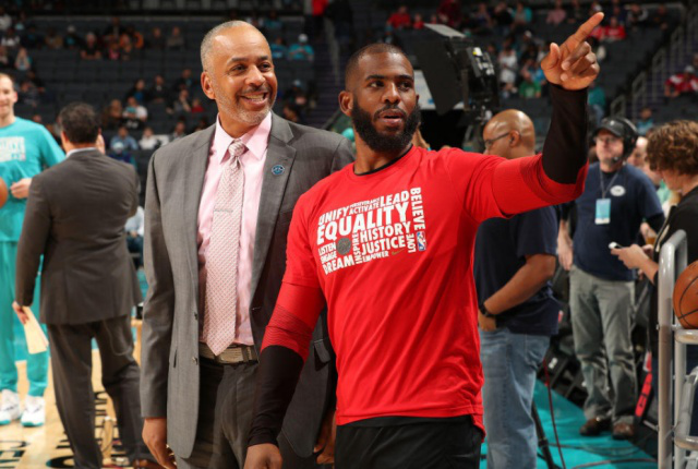 与此同时 与此同时