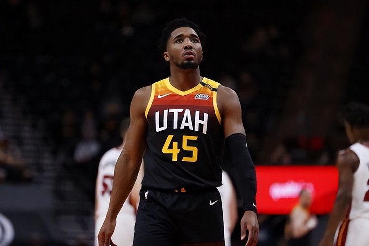 作为一名潜 作为一名潜