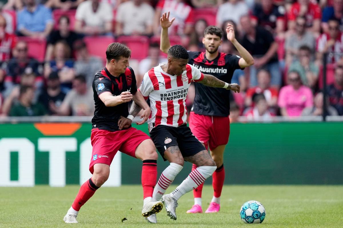 压迫了对手 压迫了对手