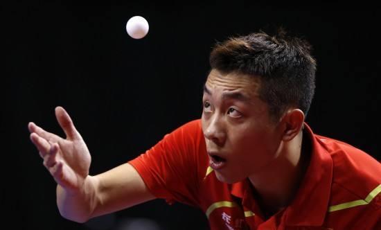 他甚至是进 他甚至是进