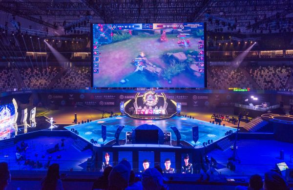 体育女排联赛：先拔头筹 江苏女排客场3-0北京女排